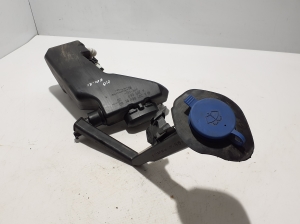Mercedes Benz EQC N293 (2019–2026) Front washer fluid reservoir A2058600160 - 2