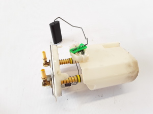 RENAULT Clio II (1998–2005) Kütusepump paagis 8200722189 - 2
