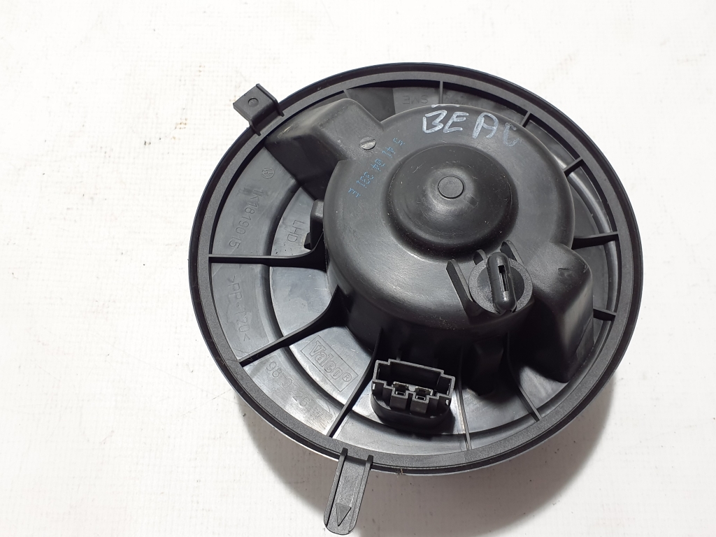 VOLKSWAGEN Caddy 3 generation (2004-2015) Heater Blower Fan 1K1819015 23466790