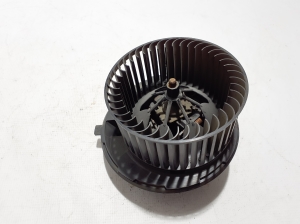 Heizungsgebläsemotor - 1K1819015