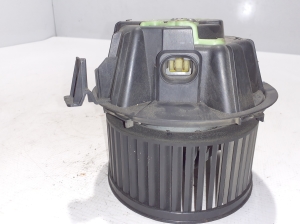 Dacia Sandero (2008–2012) Heater blower motor 272106020R - 3
