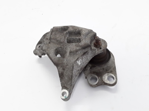 RENAULT Clio II (1998–2005) Engine mount 8200267625 - 5