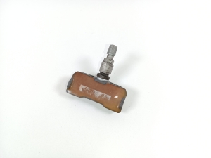 Volkswagen Touareg I (2002–2010) Reifendrucksensor 4F0907275B - 2