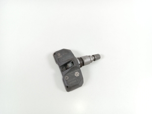 Volkswagen Touareg I (2002–2010) Reifendrucksensor 4F0907275B