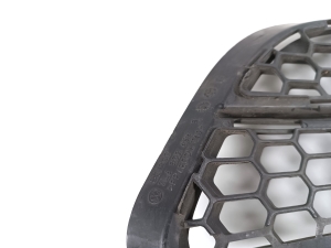 Volkswagen Touareg I (2002–2010) Front bumper lower grille 7L6853666B - 3