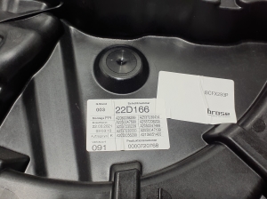 Mercedes Benz EQC N293 (2019–2026) Priekšējo durvju logu pacēlājs A2537206603 - 3
