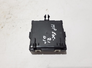 Mercedes Benz EQC N293 (2019–2026) Front door control unit A1679004211 - 3