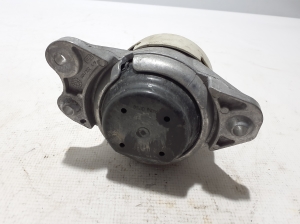 Mercedes Benz EQC N293 (2019–2026) Engine mount A2932400100 - 2