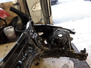 Mercedes Benz EQC N293 (2019–2026) Front outrigger A2136208700 - 4
