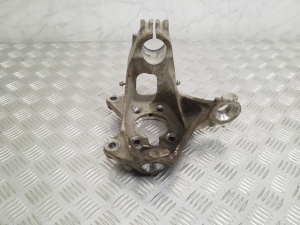 Mercedes Benz B-Class 247 (2018–2026) Front hub stump without bearing A2473320800 - 5