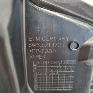 AUDI A5 (2016–2026) Kotflügelverbreiterung vorne 8W6821170C - 2