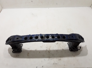   Front bumper beam 