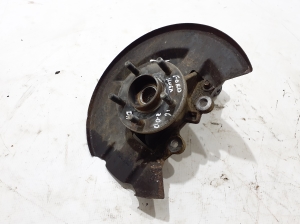 Front wheel hub - 1781982