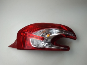   Rear corner lamp 