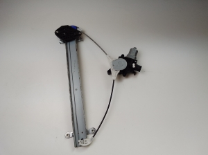 Subaru Impreza (2007–2012) Priekšējo durvju logu pacēlājs un tā daļas 61041FG000 - 2
