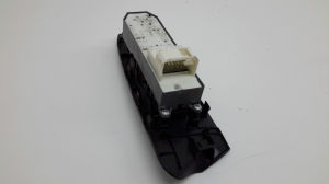 TOYOTA RAV 4 A3 (2005–2012) Priekšējo durvju stikla slēdzis 7423242070 - 3
