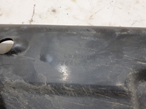TOYOTA Hilux (2015–2020) Kraftstofftankschutz 77641KK030 - 3