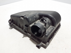 TOYOTA Hilux (2015–2020) Luftfiltergehäusedeckel 177000L38 - 5