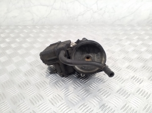   Power steering pump 