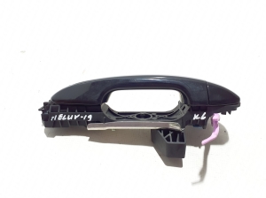 TOYOTA Hilux (2015–2020) Rear side door exterior handle and its parts - 4