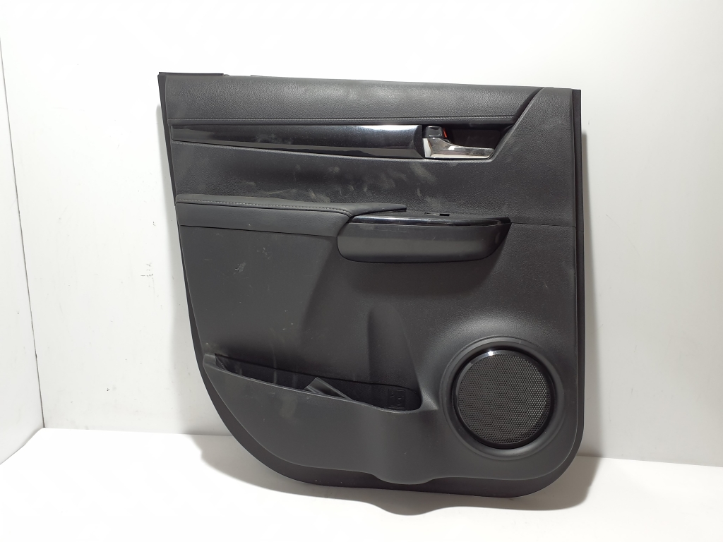 TOYOTA Hilux (2015–2020) Tagumise küljeukse polster 67640YP040C0 TOYOTA Hilux (2015–2020) Tagumise küljeukse polster 67640YP040C0