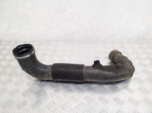  Air intake hose 