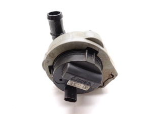 Jaguar l-Pace (2018–2026) Auxiliary water pump J9D3-18D474-AA - 4