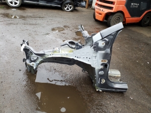   Front outrigger  -  
