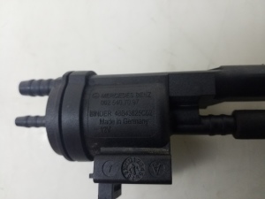 Mercedes Benz E-Class W212 (2009–2015) Other sensor A0025407097 - 3