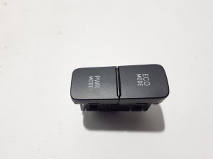 TOYOTA Hilux (2015–2020) ECO switch 849700K020 - 4