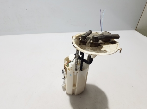   Kraftstoffpumpe im Tank  - 770100K201 