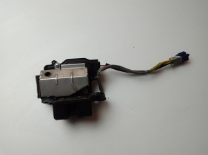 TOYOTA Corola Verso R1 (2004–2009) Trunk lid lock 6935005030 - 2