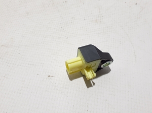 TOYOTA Hilux (2015–2020) Airbagsensor 898310K040 - 2