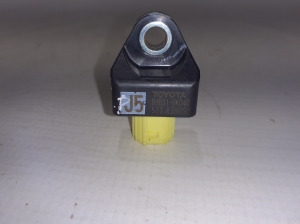 TOYOTA Hilux (2015–2020) Airbagsensor 898310K040 - 3