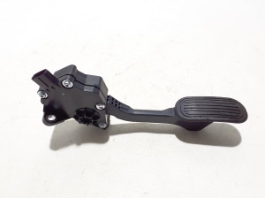 TOYOTA Hilux (2015–2020) Accelerator pedal 781100K030 - 5