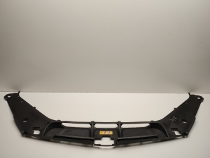   Verkleidung unter der Motorhaube  - A1668812922 