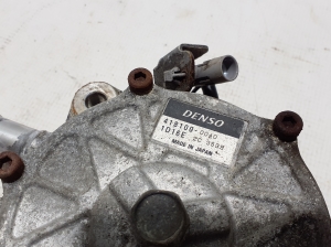 TOYOTA Hilux (2015–2020) Water pump 4181000040 - 2