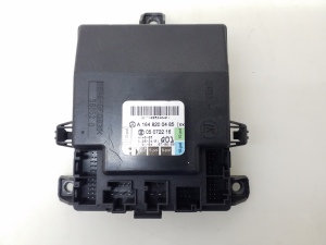   Front door control unit 