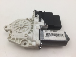 Volkswagen Touran I (2003–2010) Hinterer Seitentür-Fensterhebermotor 1K0959703E - 3