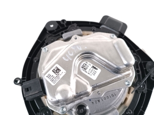 BMW 3 SERIES G20 (2018–2026) Salongi puhuri mootor 9382861 - 4