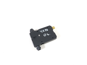 BMW 3 SERIES G20 (2018–2026) Antenas pastiprinātājs 6835153 - 3