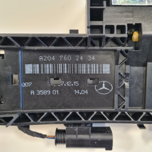 Mercedes Benz GLS 166 (2015–2019) Rear side door exterior handle and its parts A2047602434 - 3
