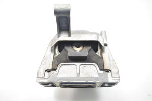 Volkswagen Sharan (2010–2026) Engine bracket 5N0199262D - 5