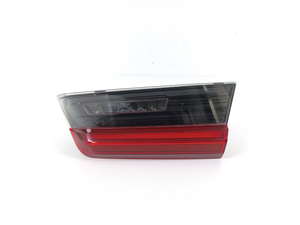 BMW 3 Series G20/G21/G28 (2018-2024) Right Side Tailgate Taillight 7420454, 63217955842 23561806