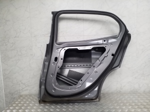 Mercedes Benz GLA-Class 156 (2013–2019) Tagumised küljeuksed A1567320210 - 7