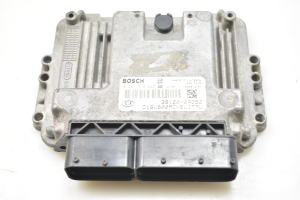 Engine control unit - 391202A052
