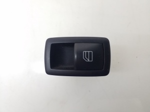   Rear side door glass switch 