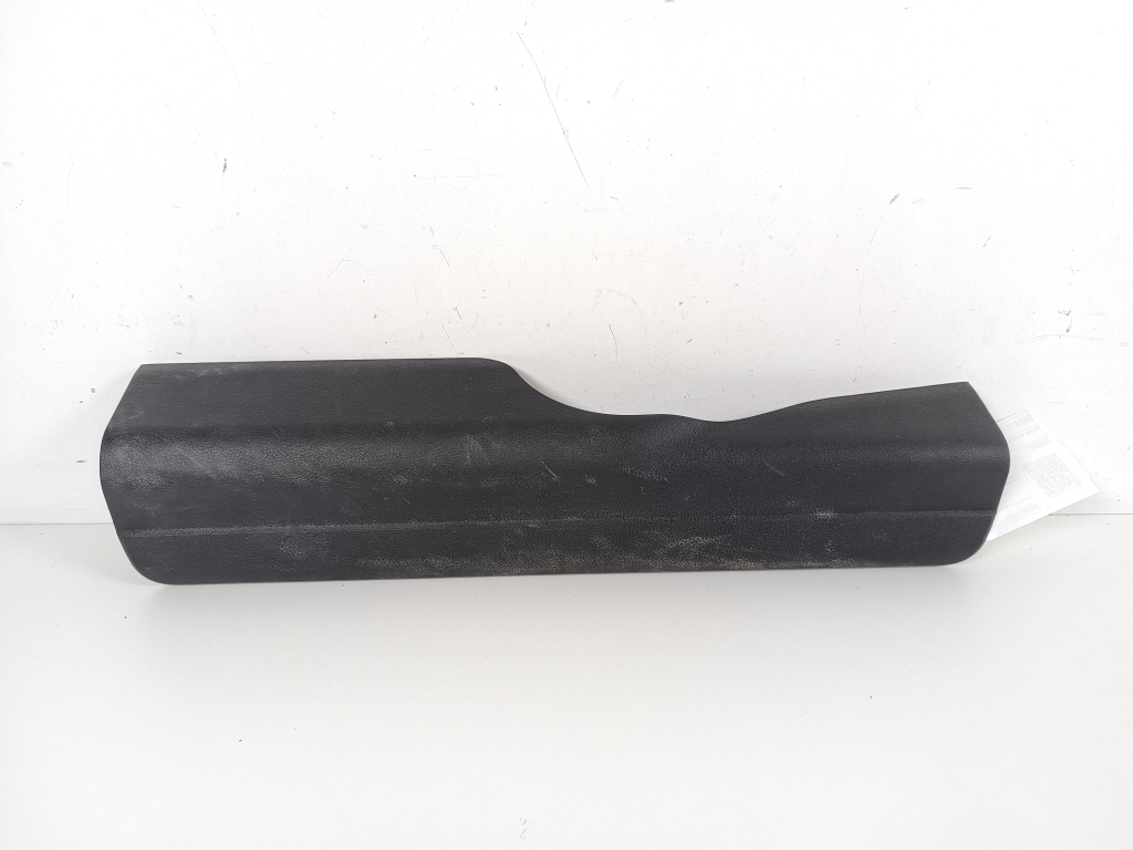 BMW 3 SERIES G20 (2018–2026) Inner sill trim 7446421 BMW 3 SERIES G20 (2018–2026) Inner sill trim 7446421
