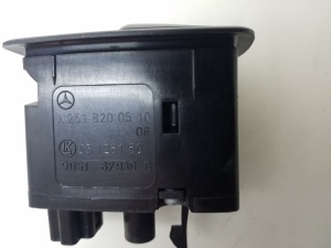 Mercedes Benz ML-Class 164 (2005–2011) Priekšējo durvju stikla slēdzis A2518200510 - 3