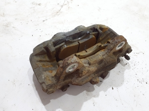 TOYOTA Hilux (2015–2020) Eesmine pidurisadul 477300K350 - 2